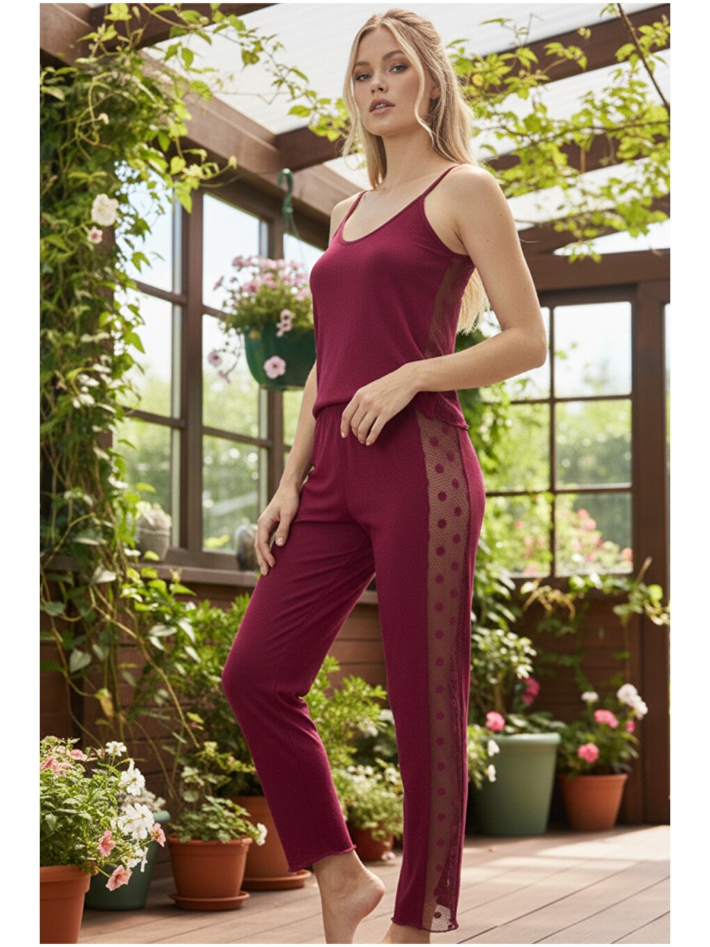 Bordo İp Askılı Tül Detaylı Viskon Pijama Takım-1