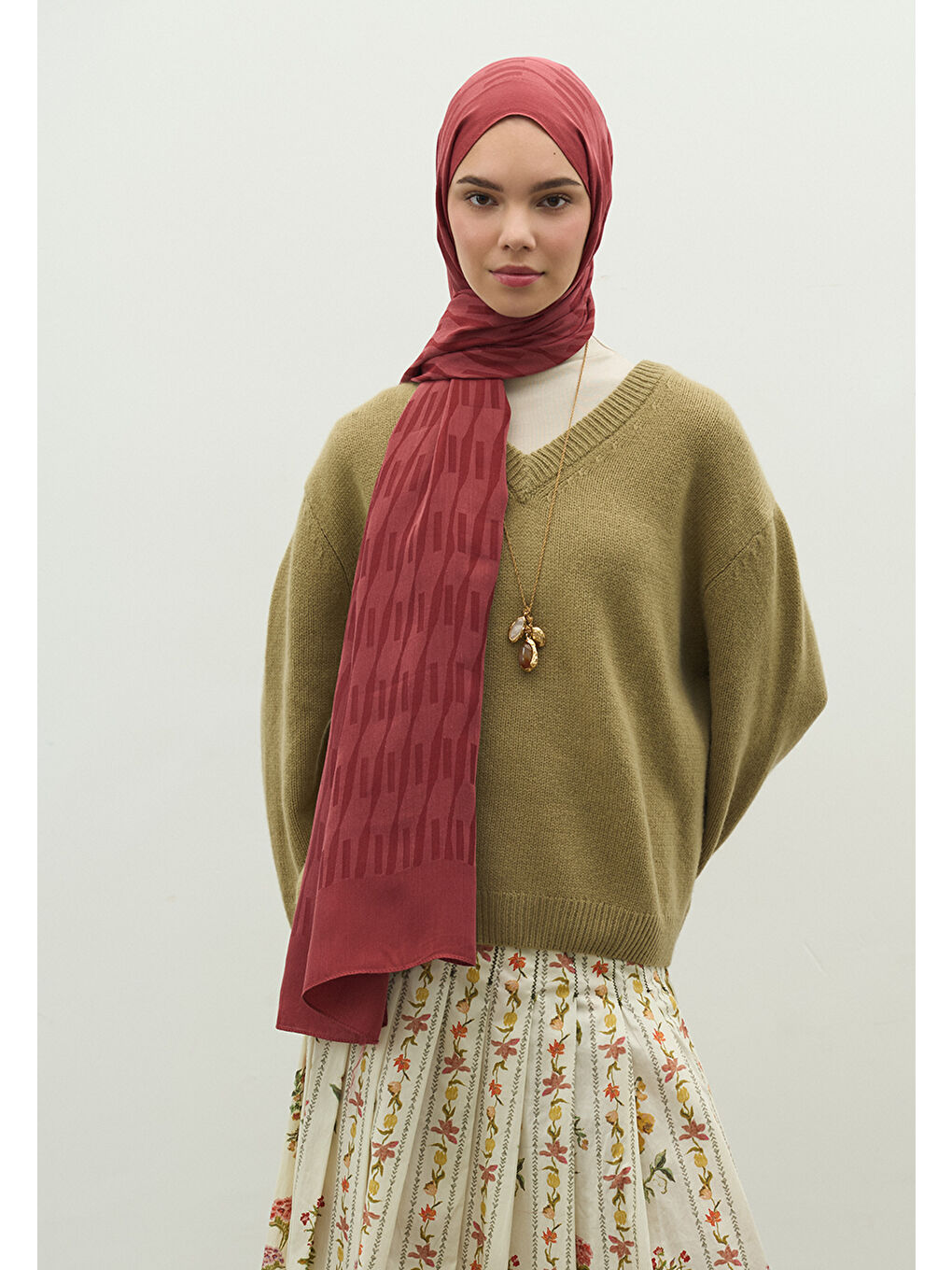 Bordo NARA PAMUK FLOŞ JAKARLI ŞAL KİRAZ ÇİÇEĞİ-1