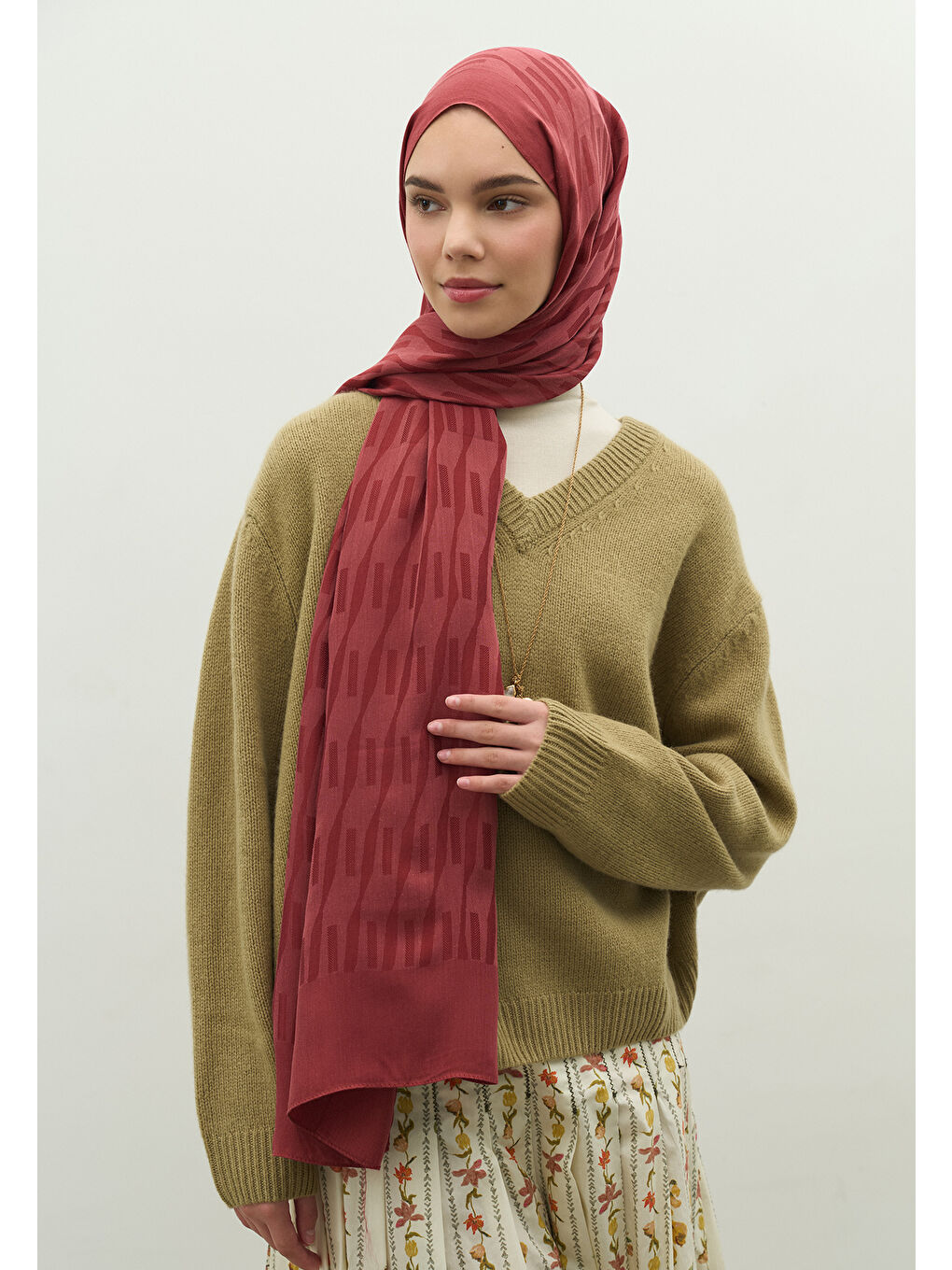 Bordo NARA PAMUK FLOŞ JAKARLI ŞAL KİRAZ ÇİÇEĞİ-2