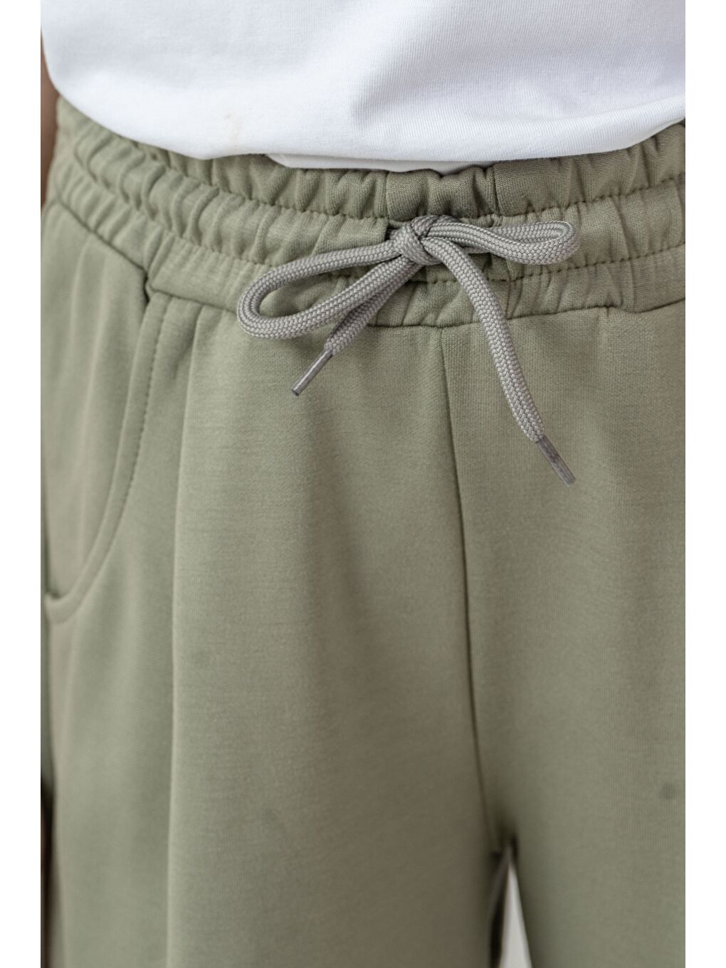 Yeşil Ön Pileli Kız Çocuk Eşofman Altı-3