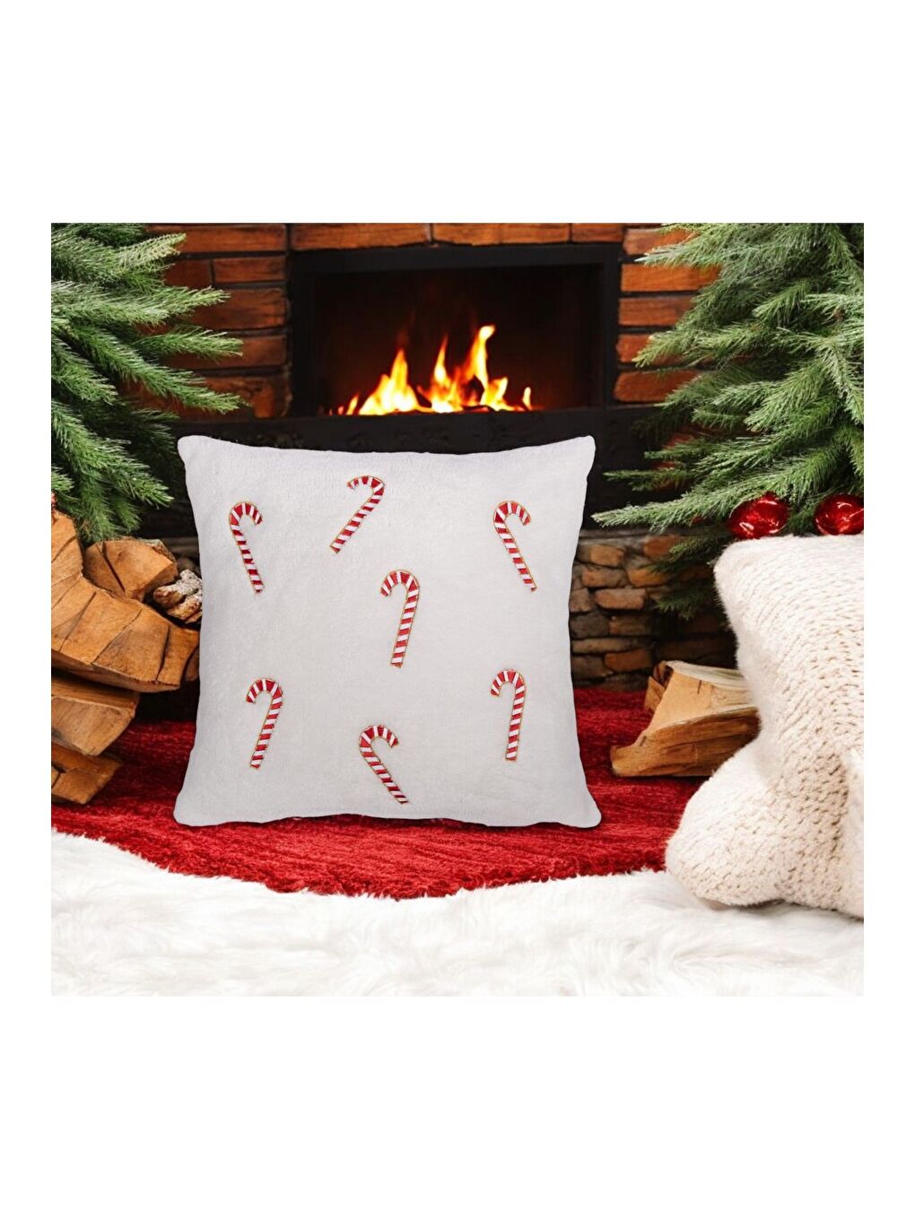 Yılbaşı Kırlent Kılıfı Beyaz Welsoft Zemin konseptli   45x45-1