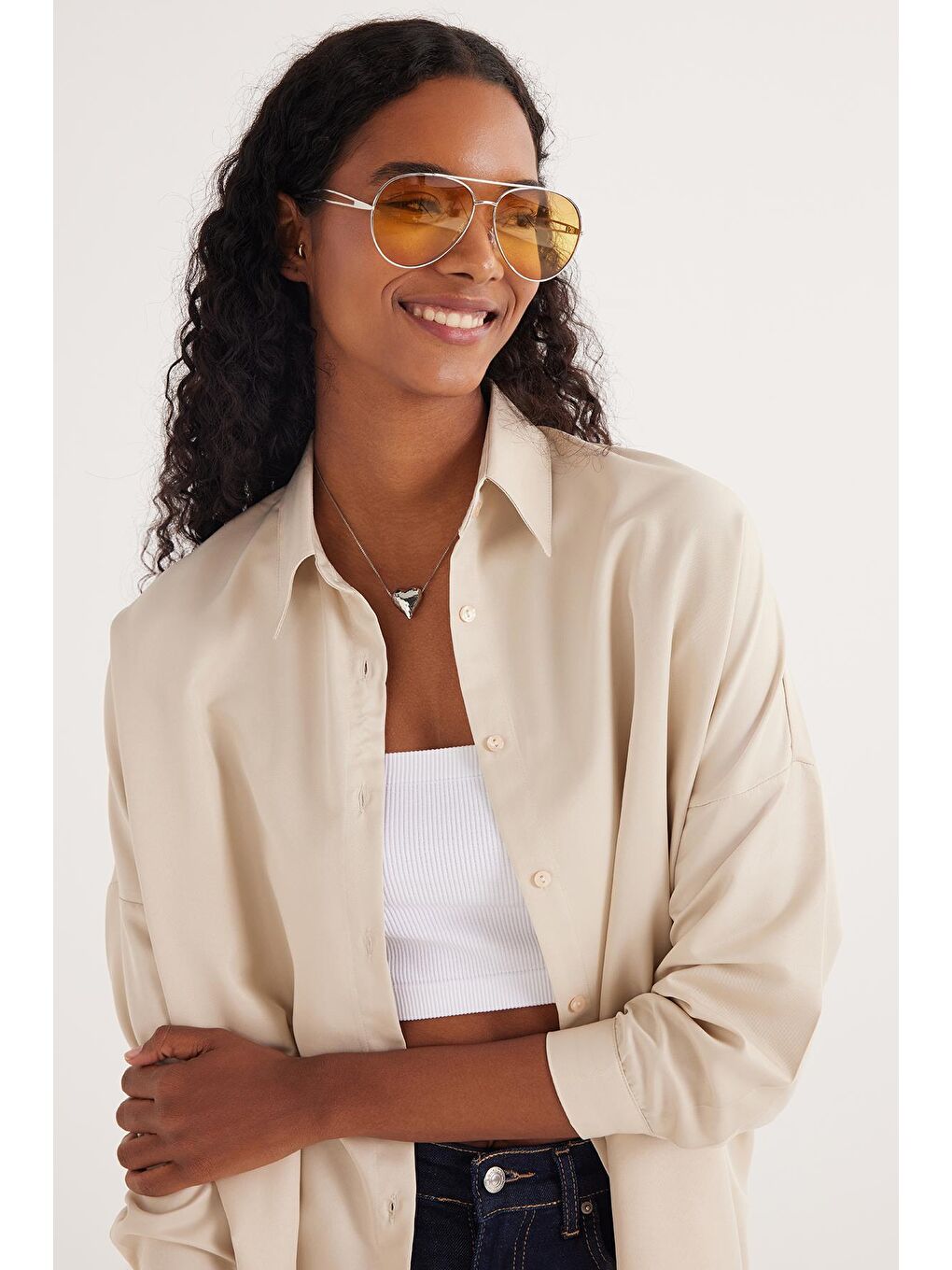 Kadın Oversize Rahat Kesim Spor Yaka Uzun Kollu Basic Düz Bej Gömlek