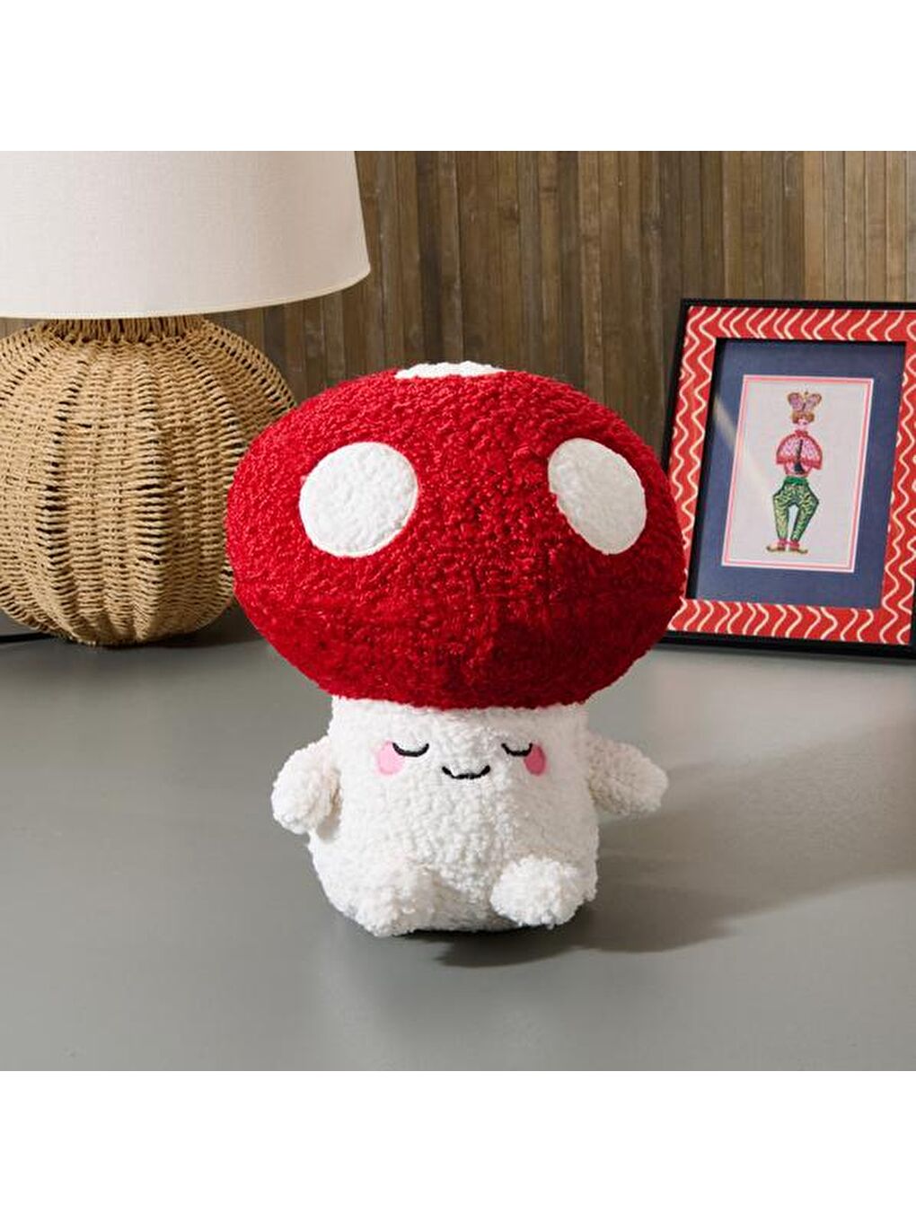 Soft Mantar Figürlü Yastık - Kırmızı- 30x30 cm