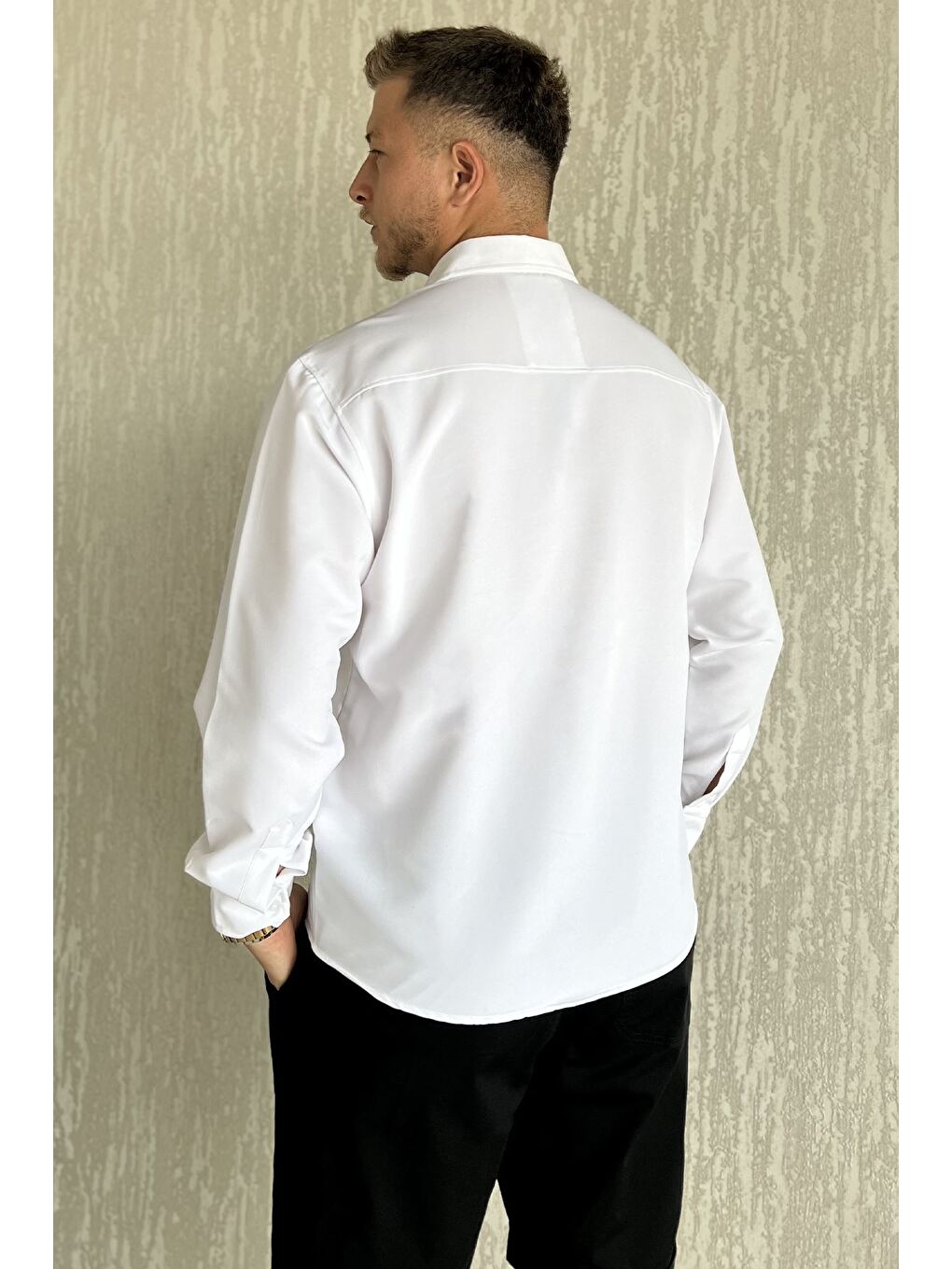 Beyaz Erkek Tek Cepli Uzun Kol Elastanlı Oversize Gömlek-2