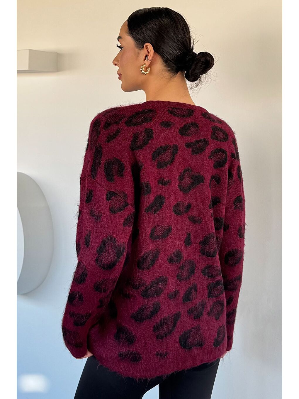 Bordo Kadın İnci Düğmeli Desenli Triko Hırka-3