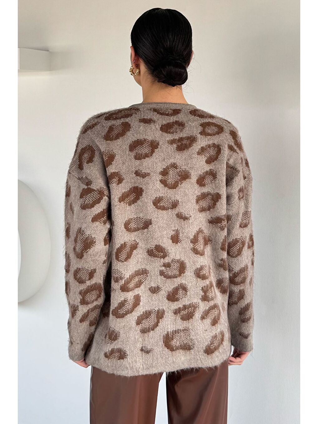 Bej Kadın İnci Düğmeli Desenli Triko Hırka-3