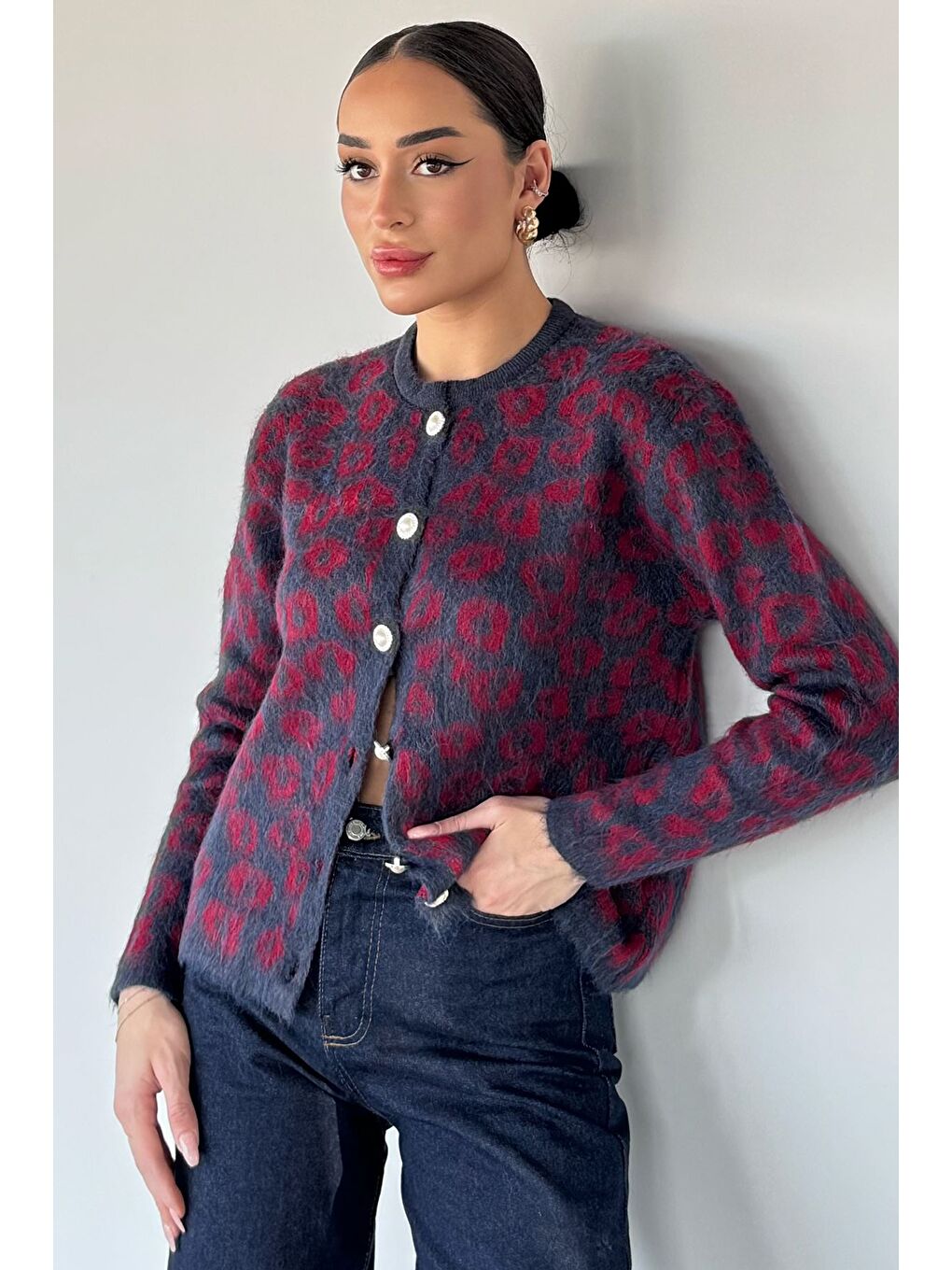 Lacivert Kadın Desenli İnci Düğmeli Triko Hırka-1