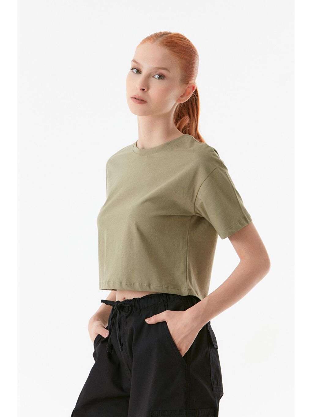 Haki Basic Bisiklet Yaka Tişört-1