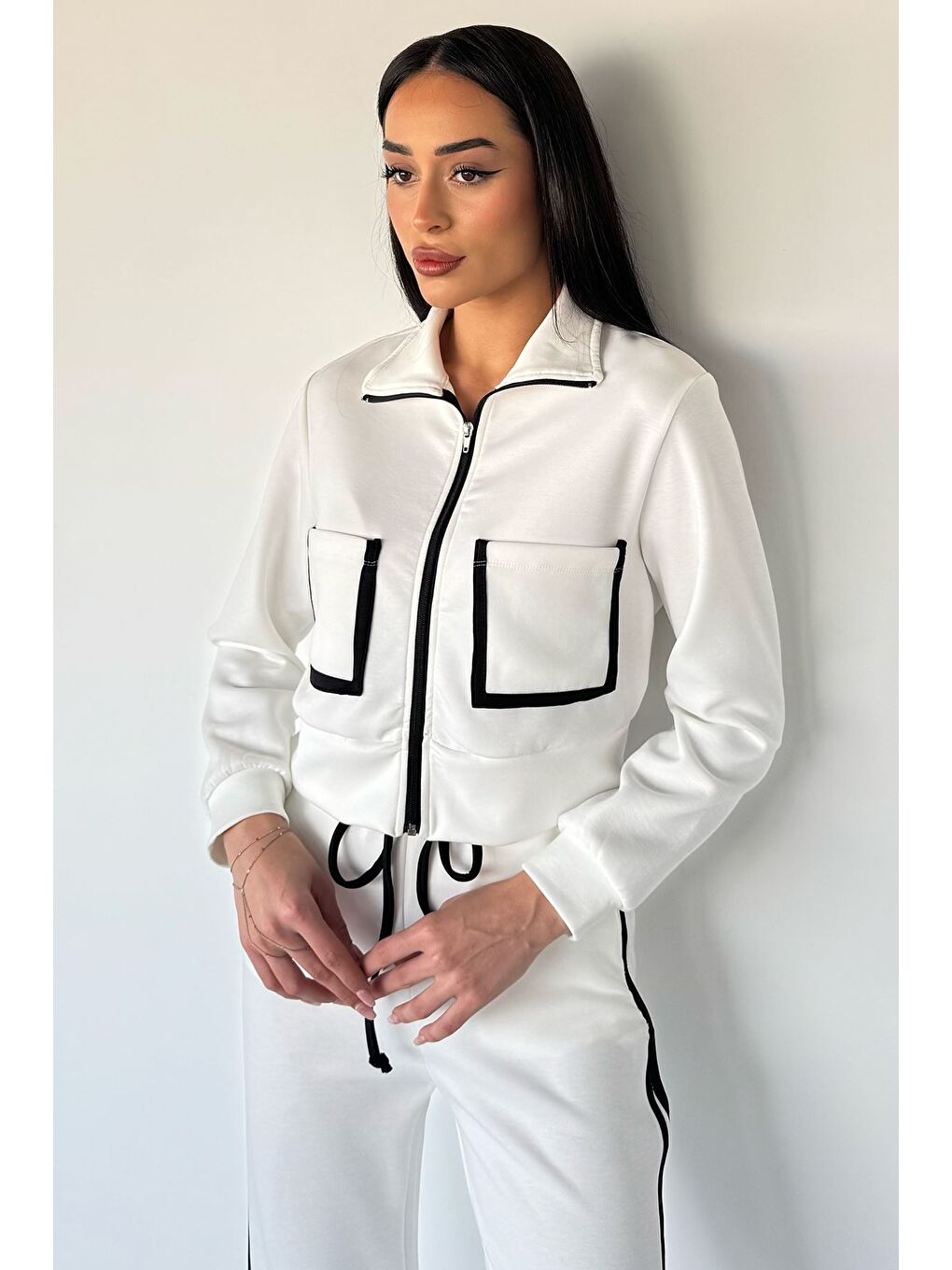 Ekru Kadın Ön Fermuarlı Çift Cepli Şerit Desenli Sweat Bel Lastikli Pantolon İkili Takım-2