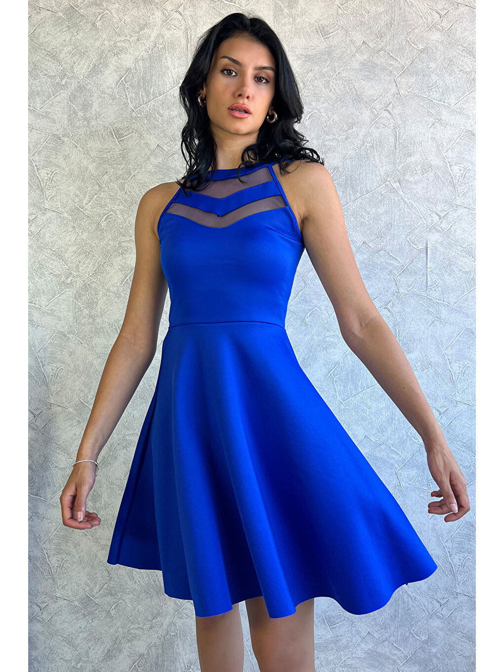 Mavi Robası Tüllü Kloş Dalgıç Abiye Elbise