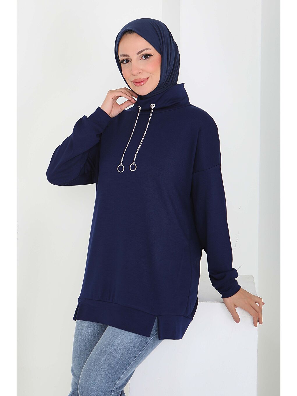 Zincir Detaylı Modal Tunik Lacivert - 27916-LACIVERT