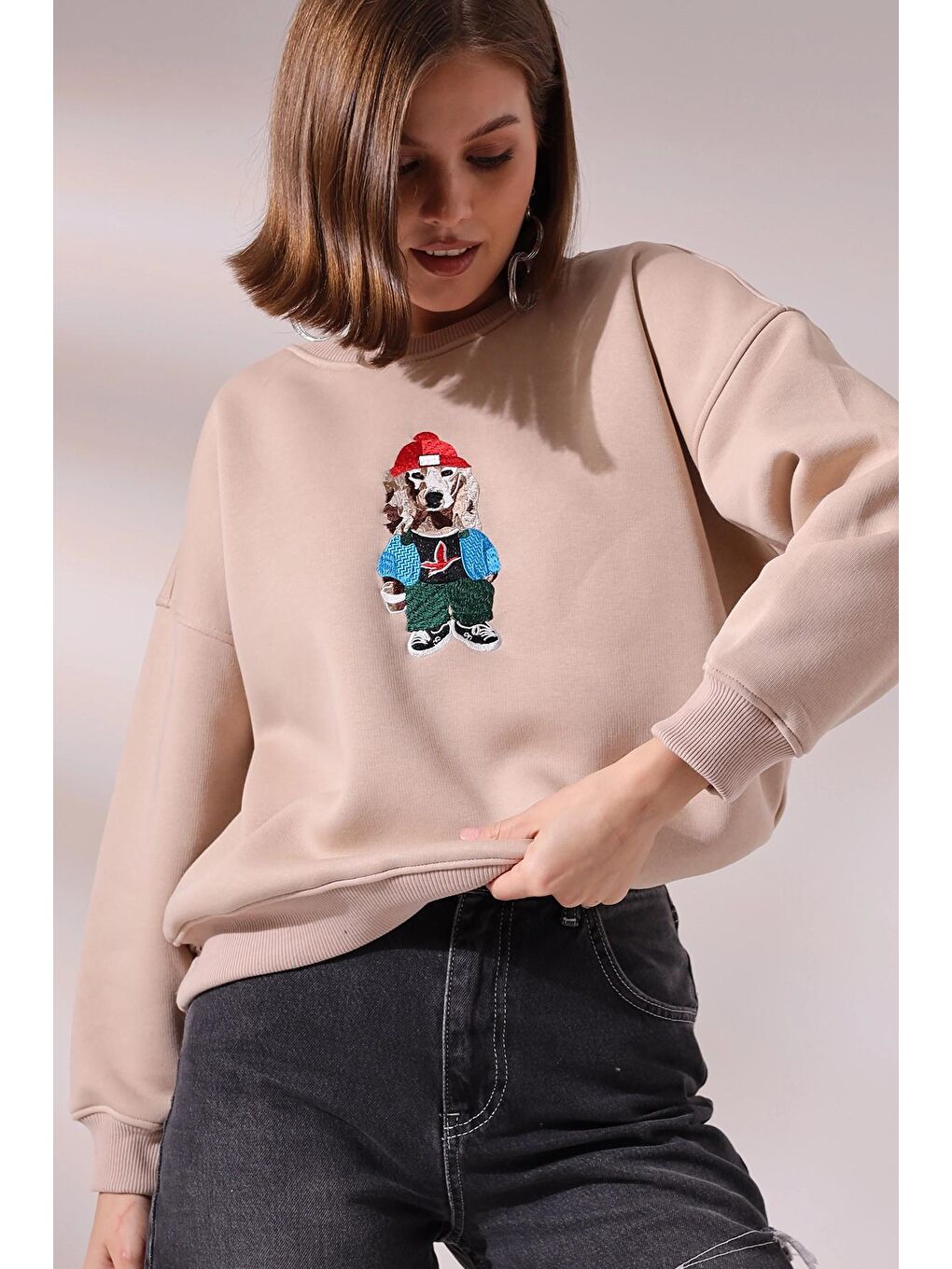 Bej Köpek Baskılı Sweatshirt