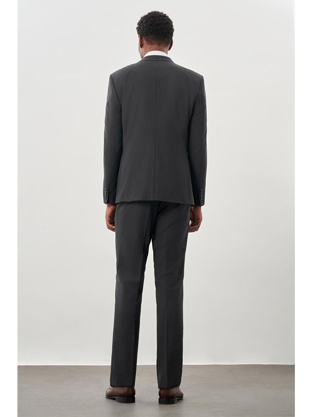 Koyu Antrasit Düz Kılıç Yaka Yünlü 6 Drop Slim Fit Classic Takım Elbise 1001245179-4