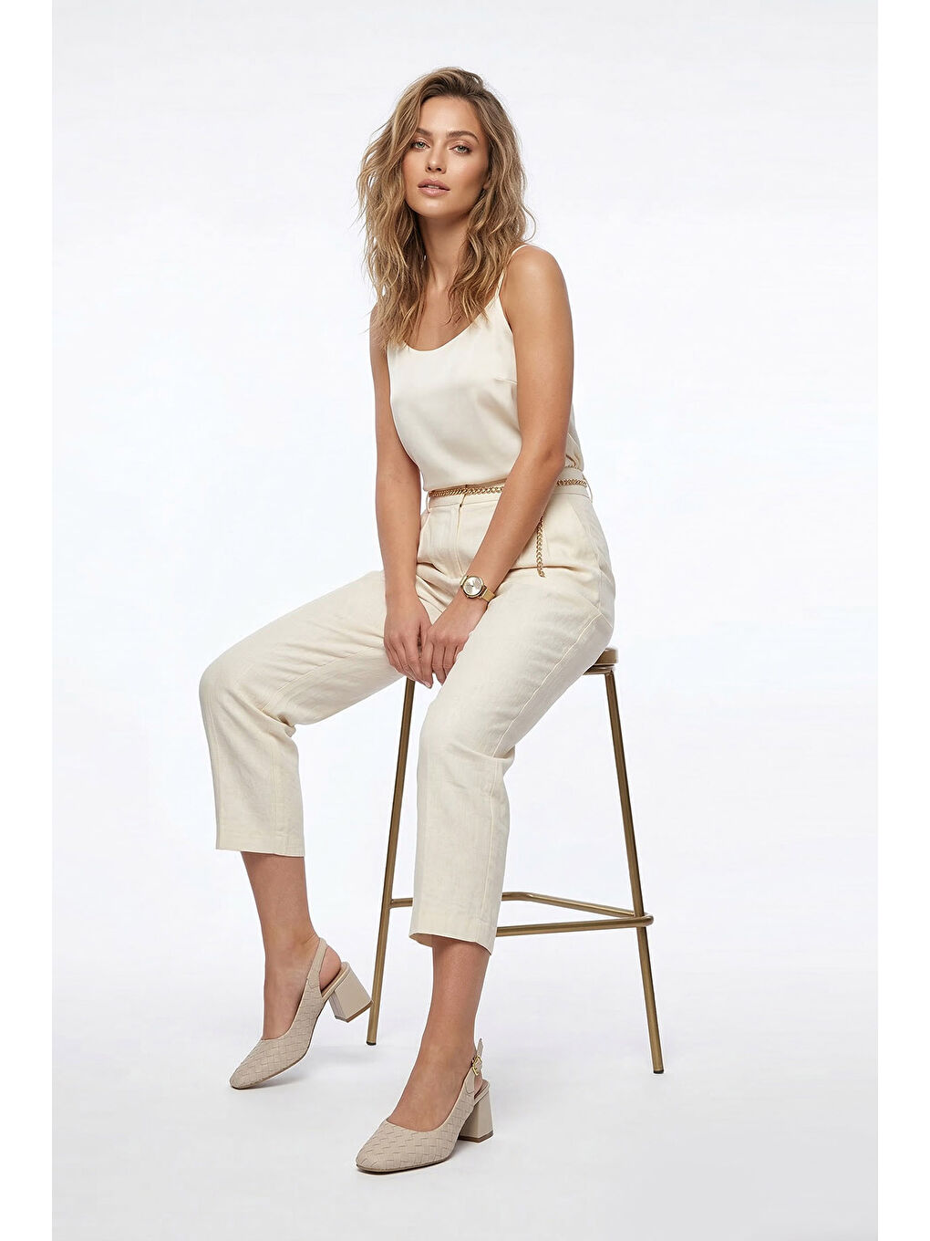 Bej Kadın YENİ BEJ Orta Kalın Topuklu Arkası Açık Ayakkabı-2