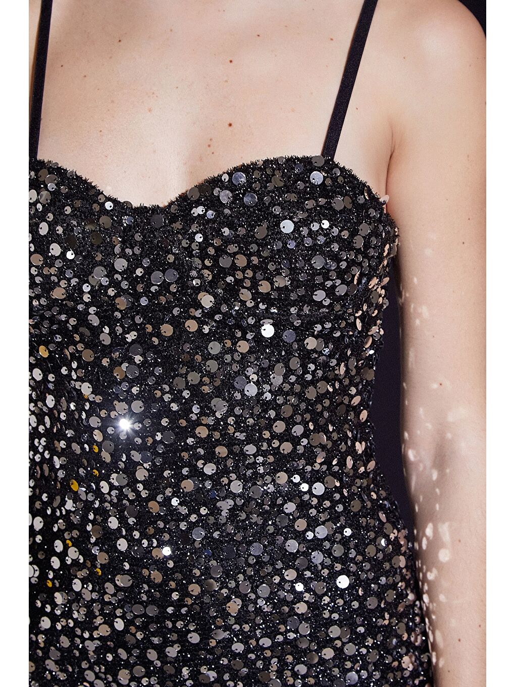 Gri Askılı Pul Elbise Gümüş-4