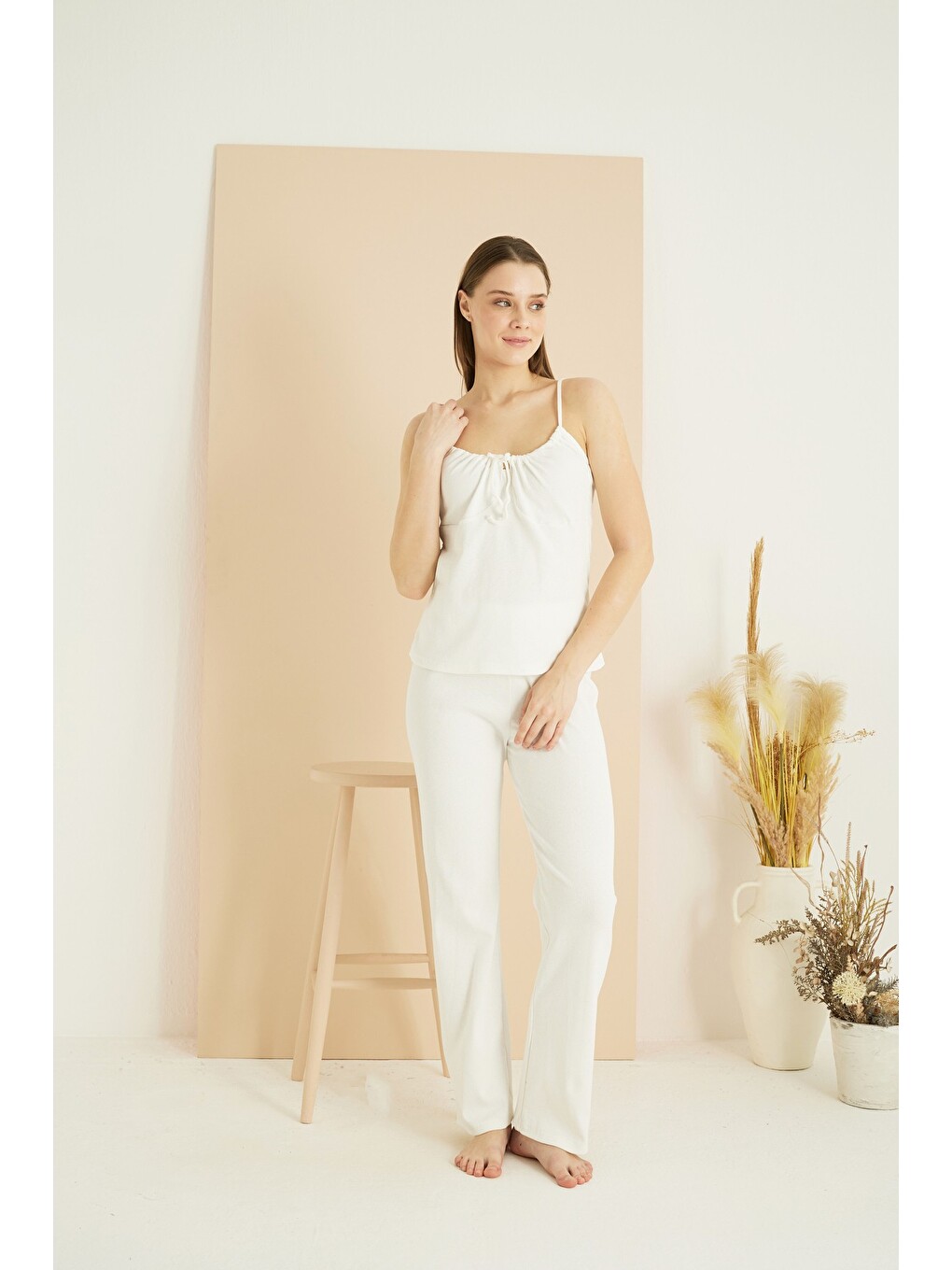 Ekru İp Askılı Bağlamalı Fitilli Kaşkorse Örme Pijama Takım 7823-1