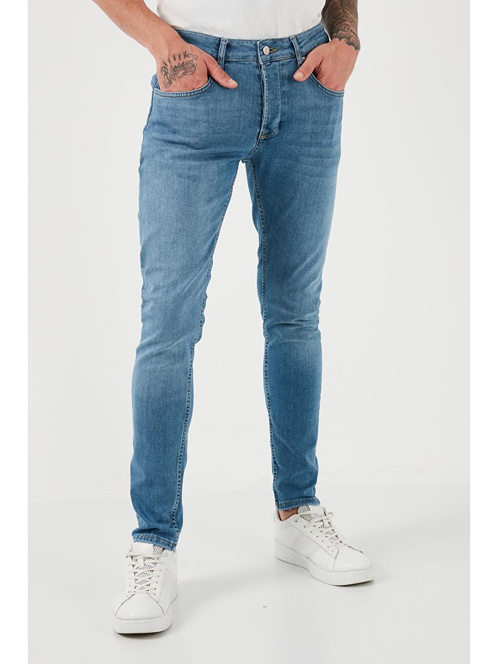 Buratti Mavi Pamuklu Normal Bel Slim Fit Dar Paça Jeans 1122J107ANAPOLI