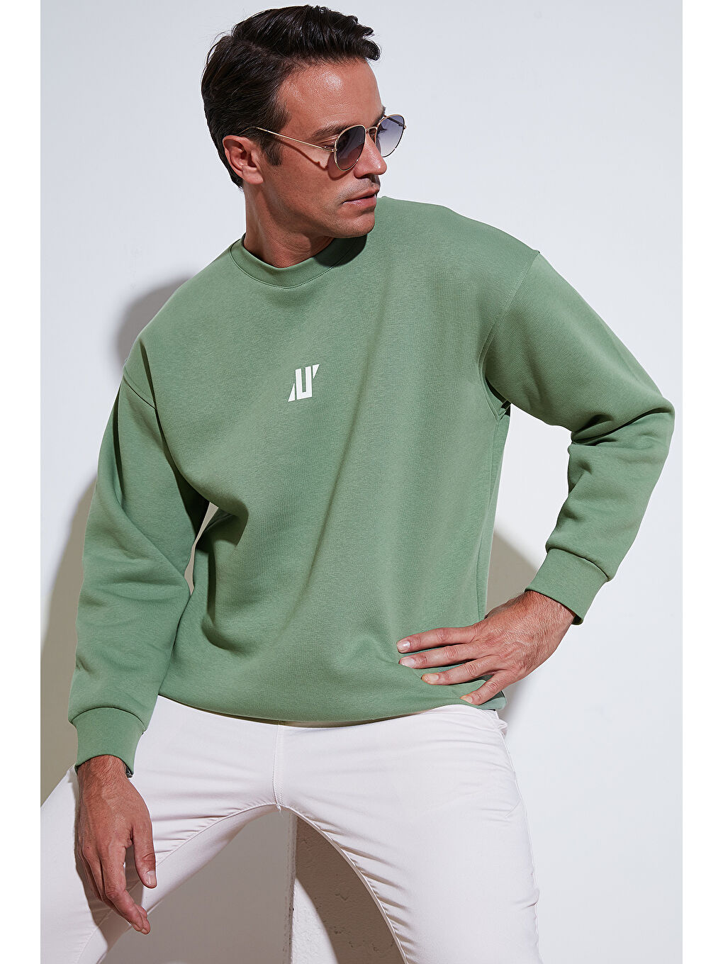 Buratti Yeşil Regular Fit Bisiklet Yaka Pamuklu İçi Tüylü Yumuşak Şardonlu Erkek Sweatshirt  5905405