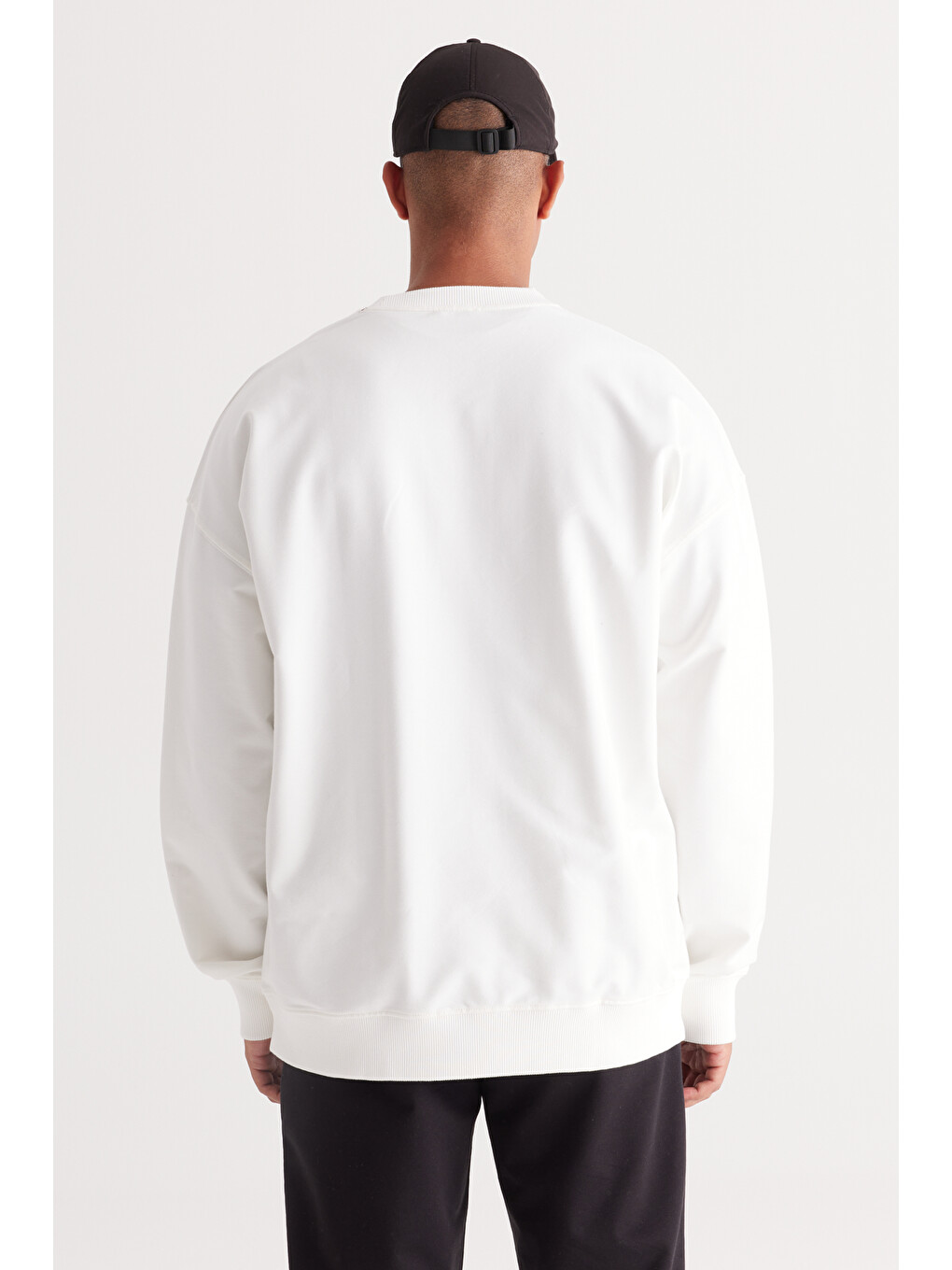 Erkek Ekru Oversize Bol Kesim Bisiklet Yaka Pamuklu Sweatshirt-4