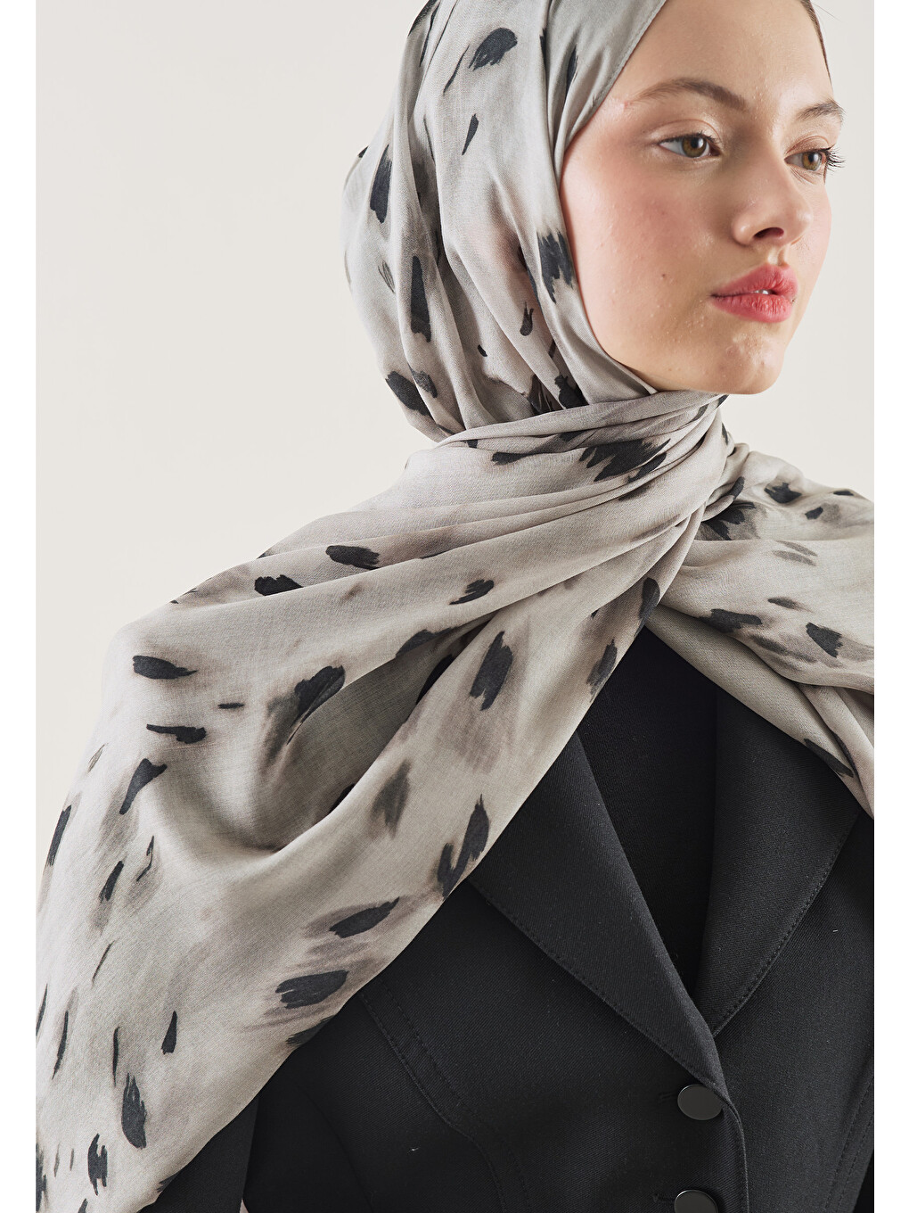Bej Leopard Desen Rami Şal Taş-2