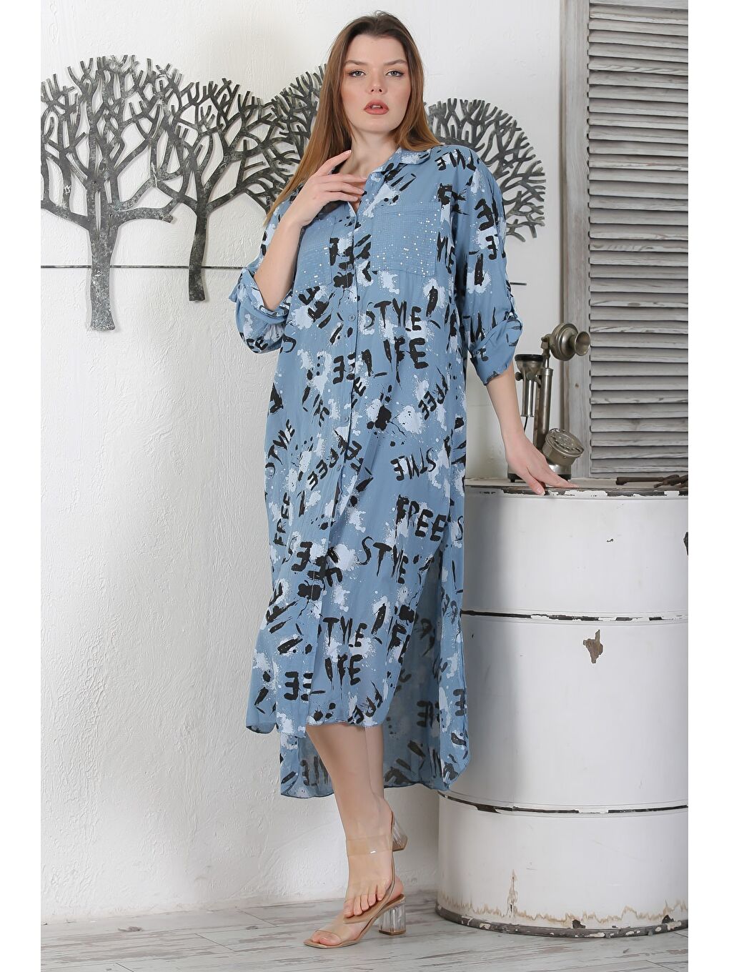 İtalyan Petrol Mavisi Düğmeli Uzun Kollu Desenli Çift Cepli Pul Payetli Dokuma Yazlık Elbise 130 65-2