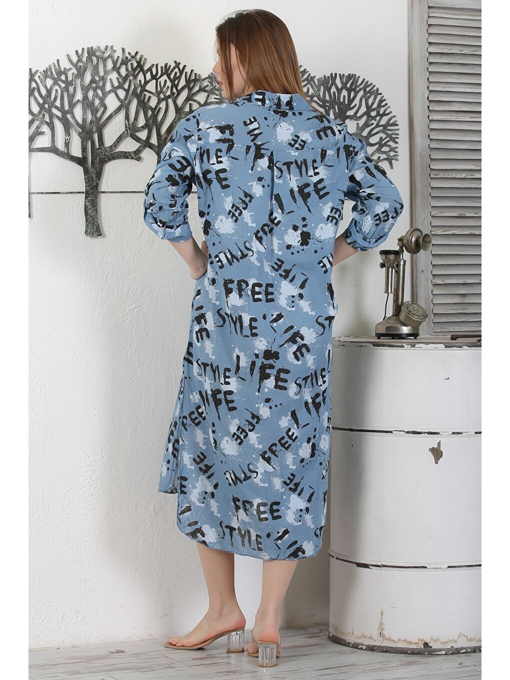 İtalyan Petrol Mavisi Düğmeli Uzun Kollu Desenli Çift Cepli Pul Payetli Dokuma Yazlık Elbise 130 65-7