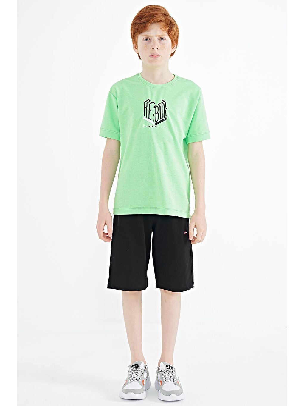 TOMMYLIFE Neonyeşil-Yeşil Neon Yeşil Yazı Nakışlı O Yaka Oversize Erkek Çocuk T-Shirt - 11151 - 1