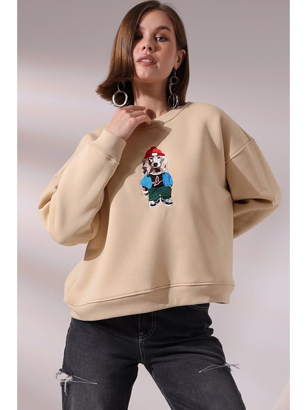 Bej Köpek Baskılı Sweatshirt