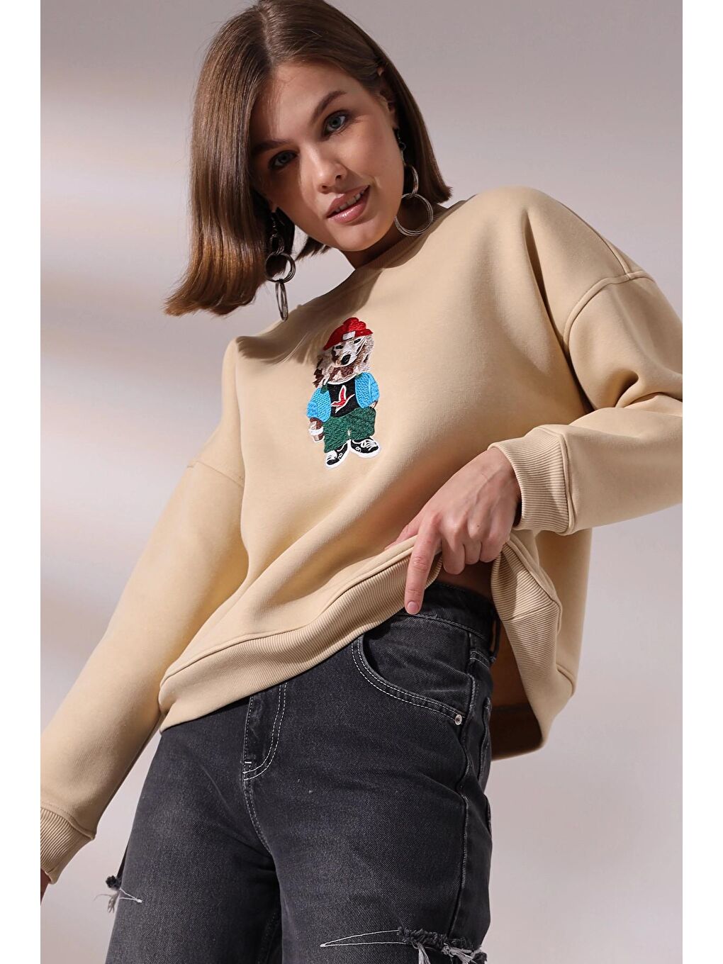 Bej Köpek Baskılı Sweatshirt-2