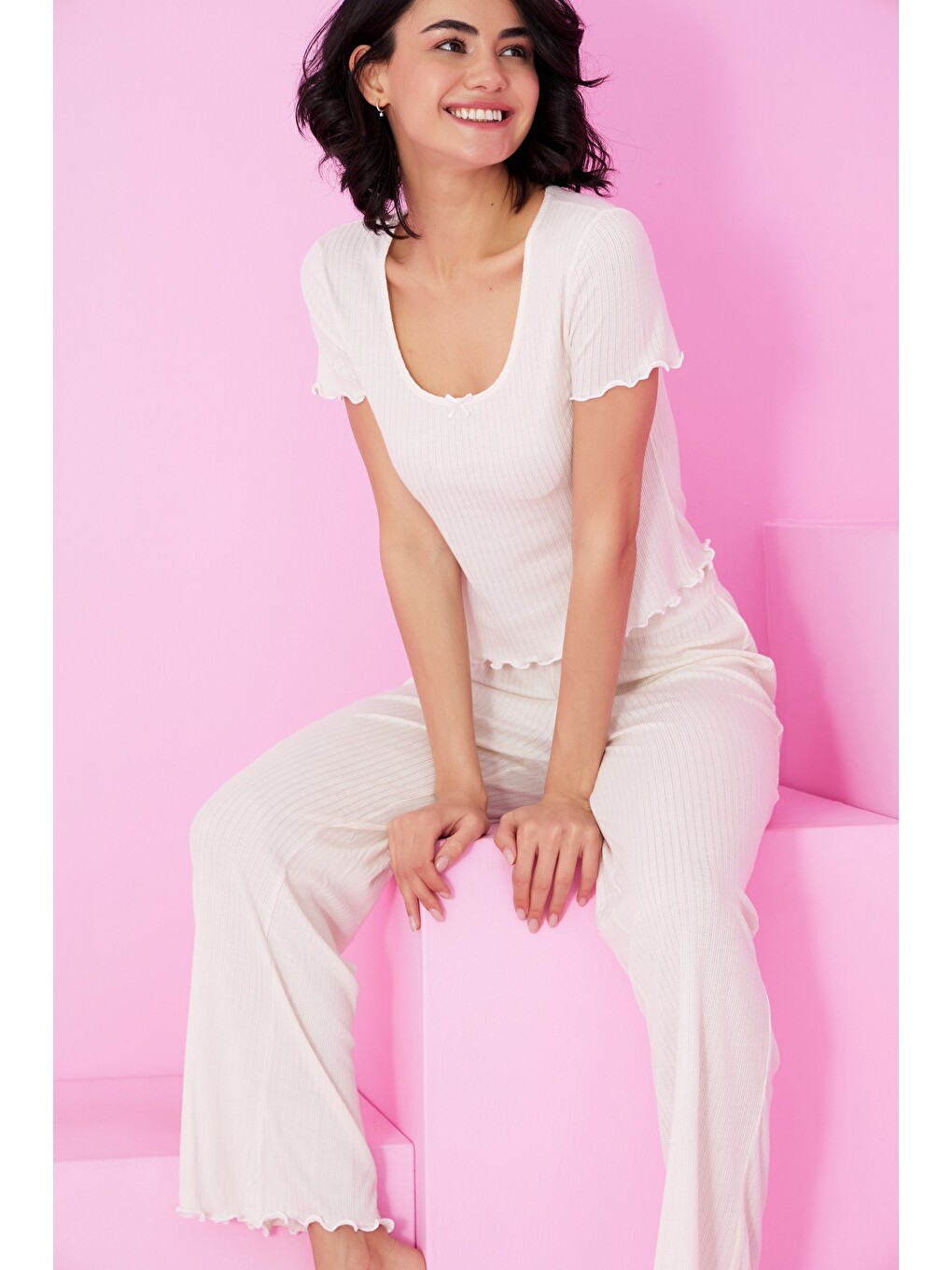 Ekru Soft Touch İnce Mevsimlik Örme Pijama Takım7869