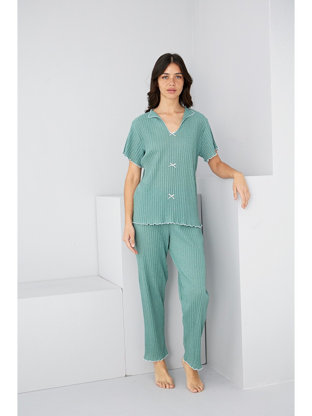 Karışık Mevsimlik İnce Fiyonklu Pijama Takım7879-1