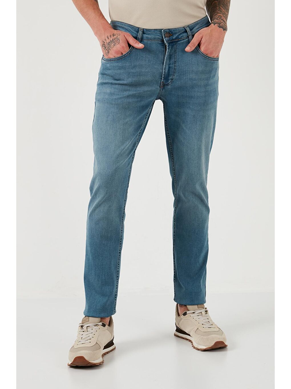 Lacivert Pamuklu Normal Bel Regular Fit Boru Paça Jeans 2210J107PARMA