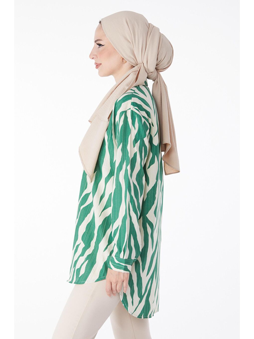 Gömlek Yaka Kadın Yeşil Desenli Gömlek - 25051-2