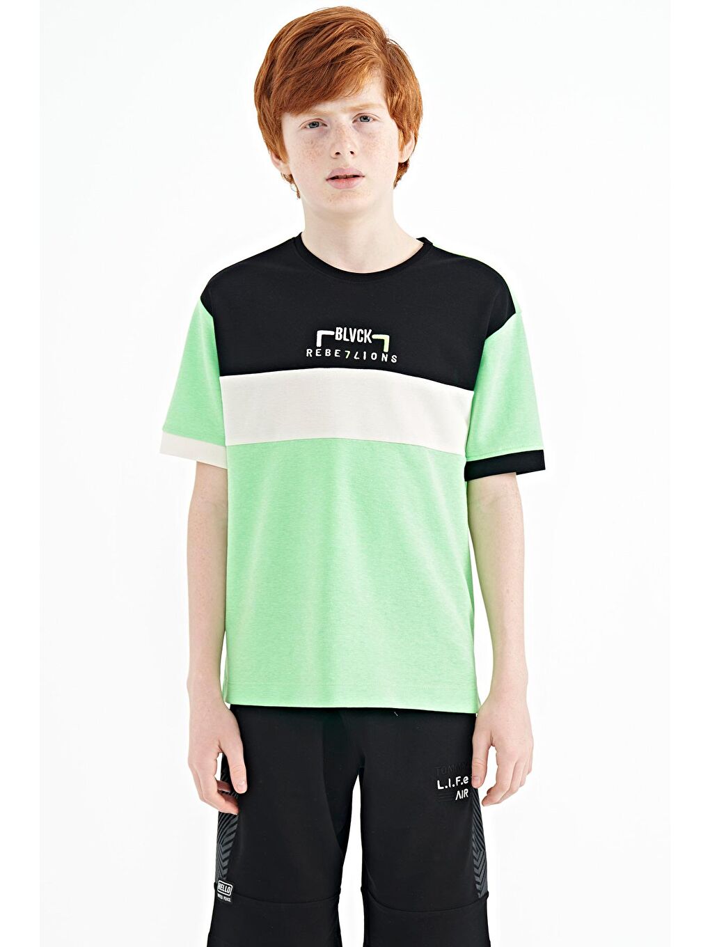 TOMMYLIFE Neonyeşil-Yeşil Neon Yeşil Renk Geçişli Nakışlı Oversize Erkek Çocuk T-Shirt - 11159