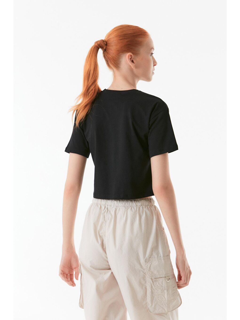 Siyah Basic Bisiklet Yaka Tişört-4