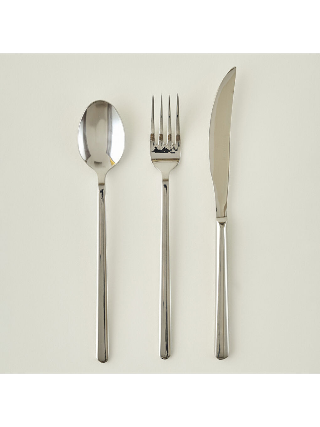 Gri Milano 18 Parça Tatlı Çatal Kaşık Bıçak Seti Silver