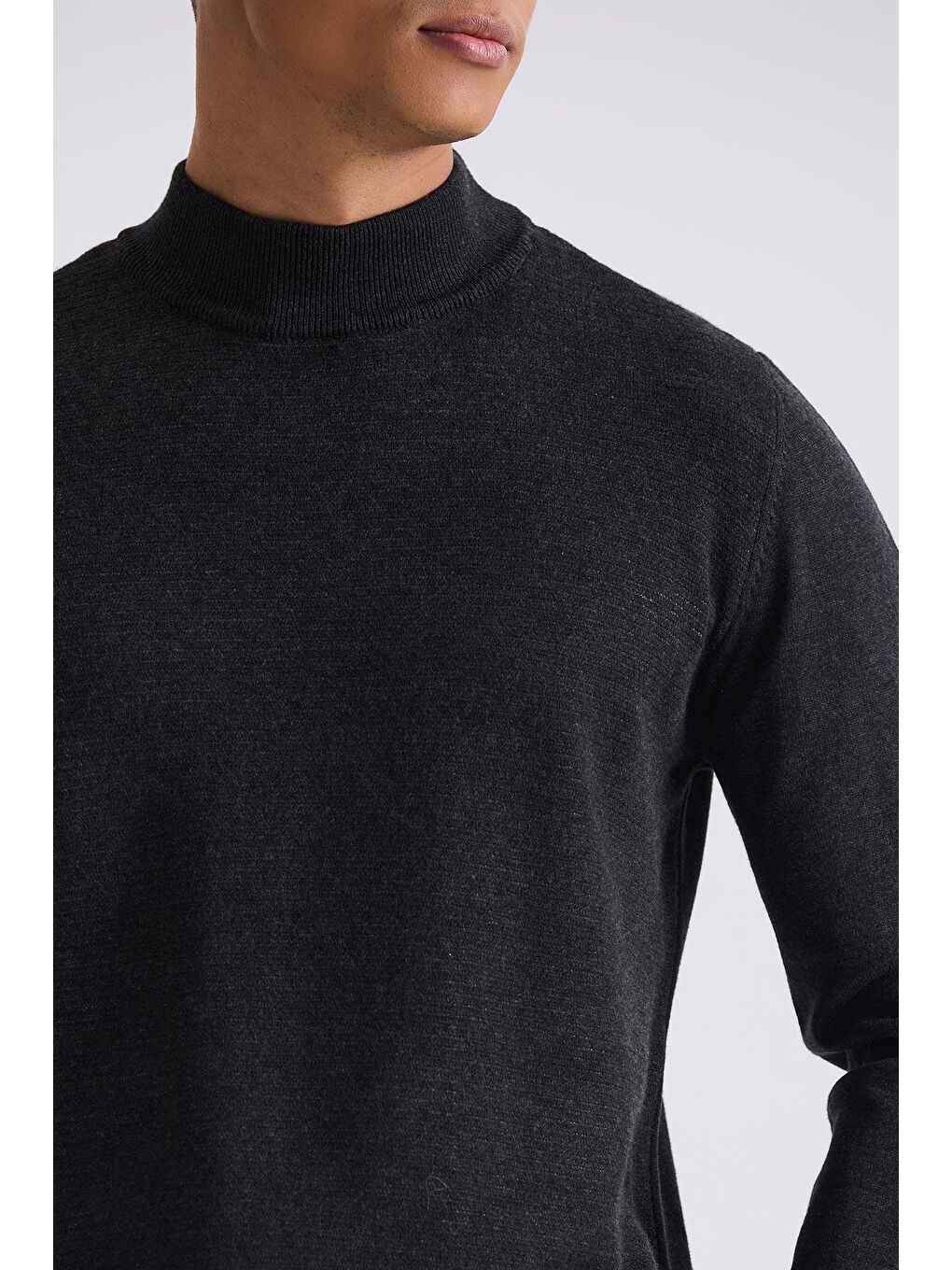 Antrasit Slim Fit Yarım Balıkçı Yaka Triko Kazak-2