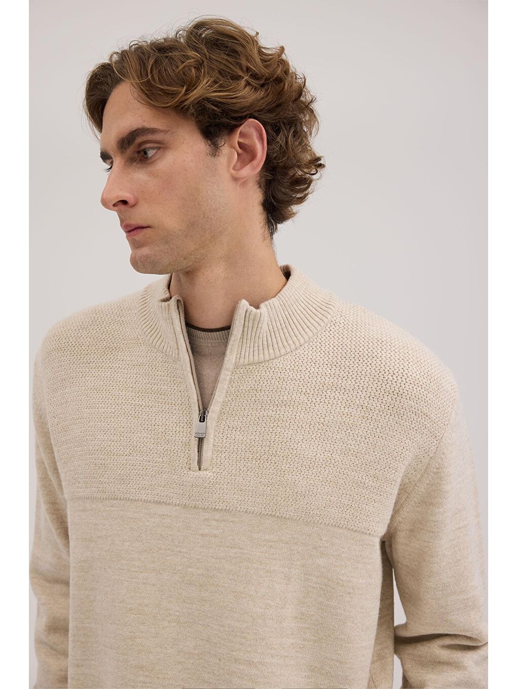 Bej Slim Fit Fermuarlı Triko Kazak-2