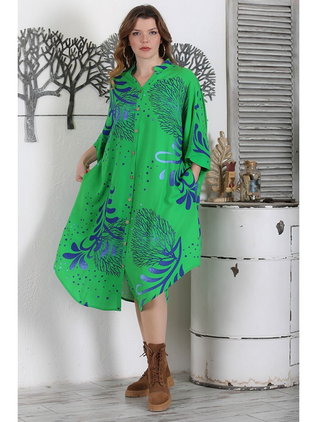 Yeşil Hakim Yaka 3/4 Kol Düğmeli Gizli Cepli Casual Oversize Dokuma Elbise 121 87-1