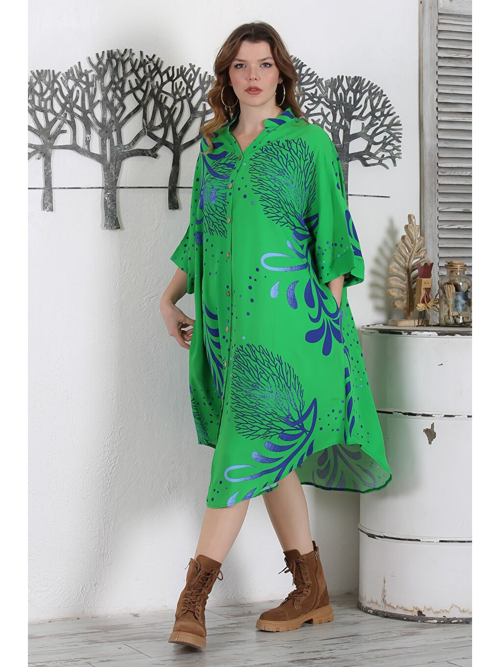 Yeşil Hakim Yaka 3/4 Kol Düğmeli Gizli Cepli Casual Oversize Dokuma Elbise 121 87-2