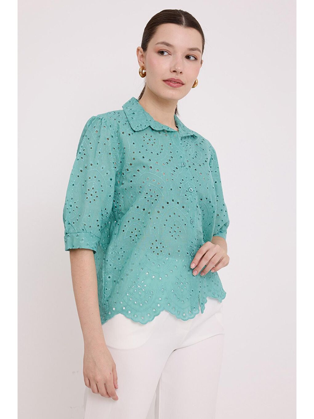 Yeşil Kadın Çağla Fistolu Kısa Kol Gömlek 20241-2