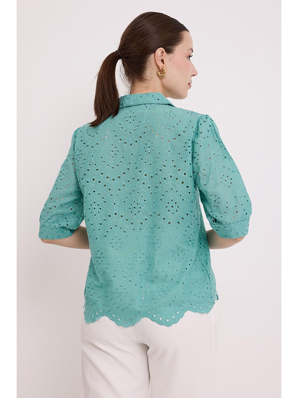 Yeşil Kadın Çağla Fistolu Kısa Kol Gömlek 20241-4