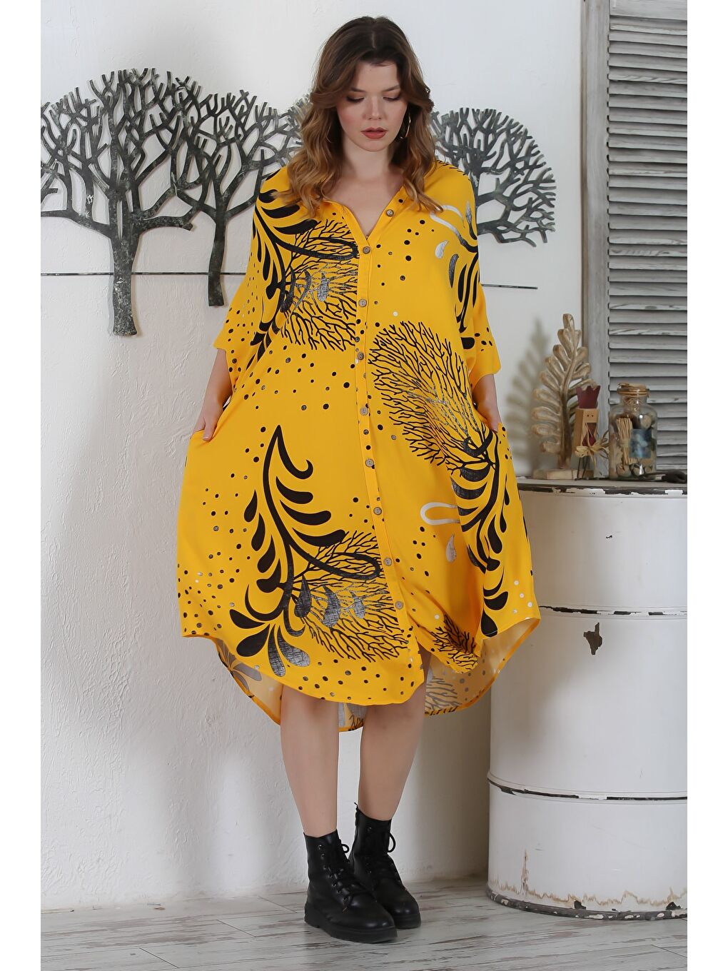 Sarı Hakim Yaka 3/4 Kol Düğmeli Gizli Cepli Casual Oversize Dokuma Elbise 121 87-4