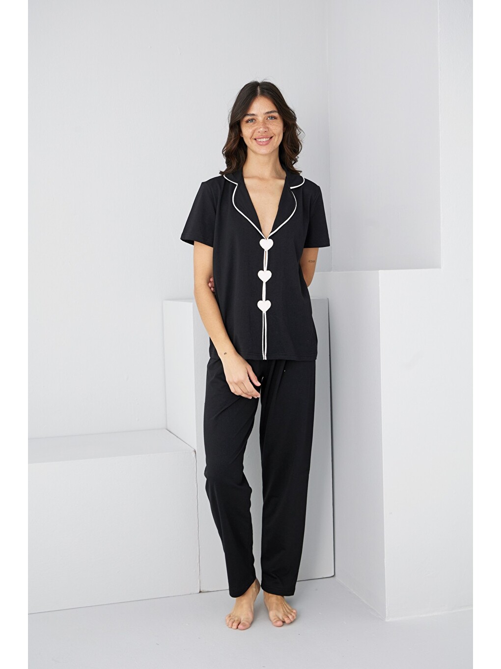 Siyah Biye Detaylı Örme Pijama Takım7891-1