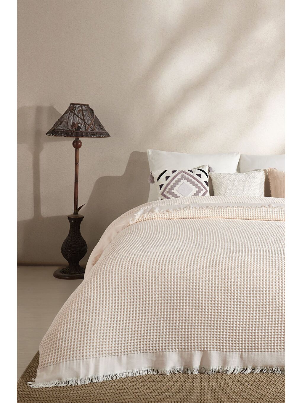 Ekru Ruffle Pike Çift Kişilik (220x240 cm) Krem-3