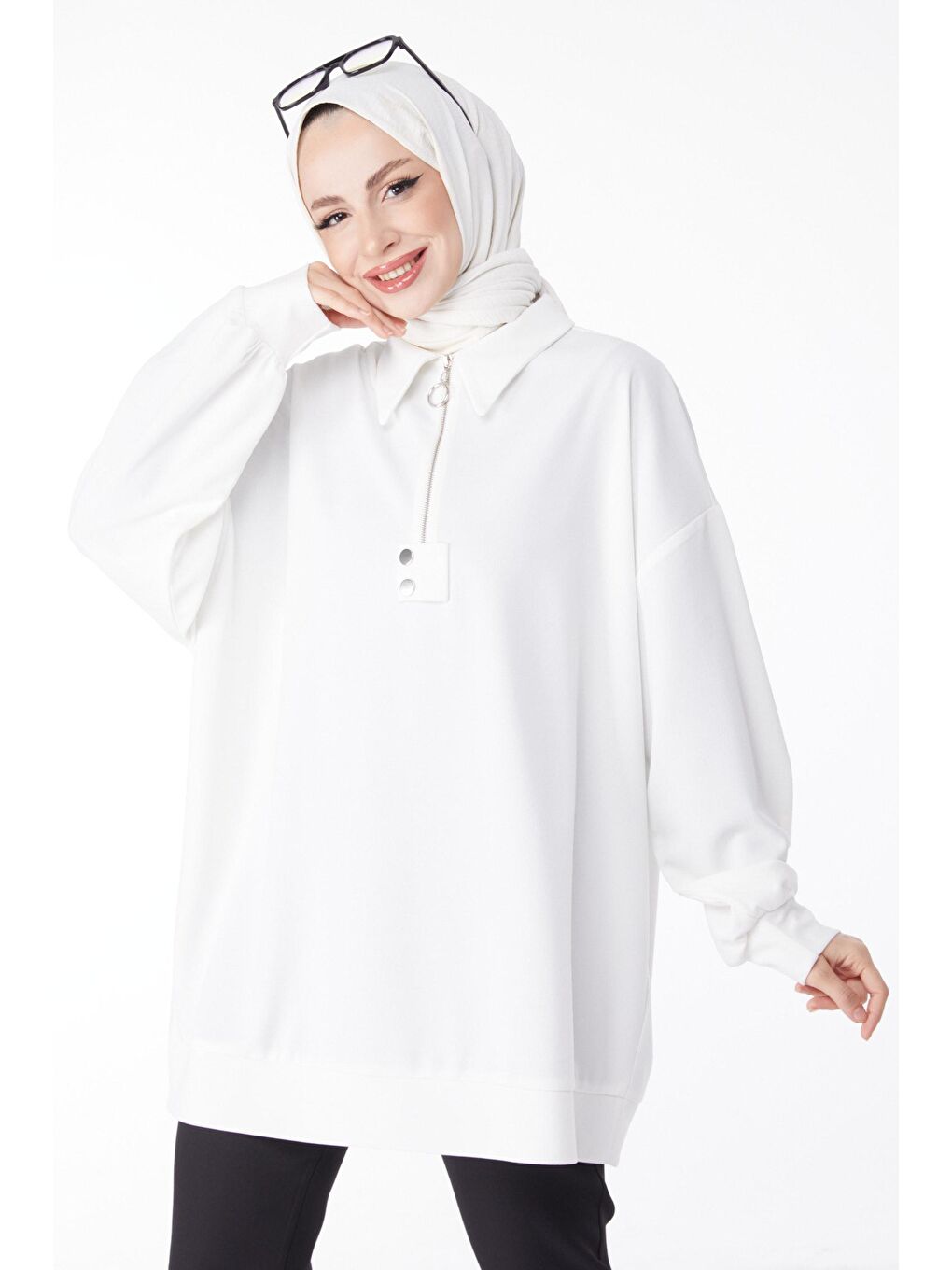 Gömlek Yaka Kadın Beyaz Fermarlı Salaş Tunik - 24605-2