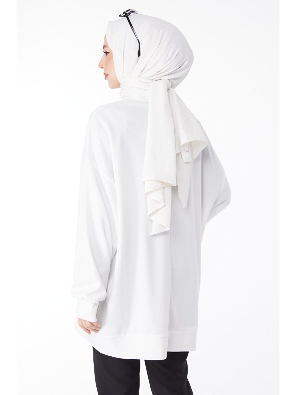 Gömlek Yaka Kadın Beyaz Fermarlı Salaş Tunik - 24605-4