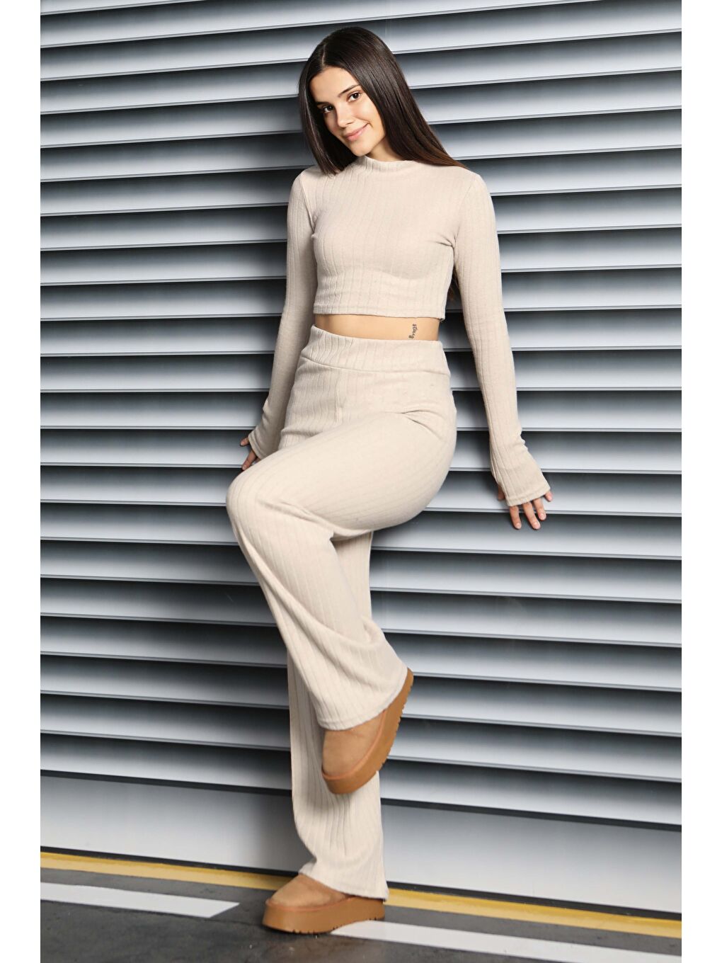 Parmak Geçmeli Kaşkorse İkili Takım Bej - 27820-BEJ-4
