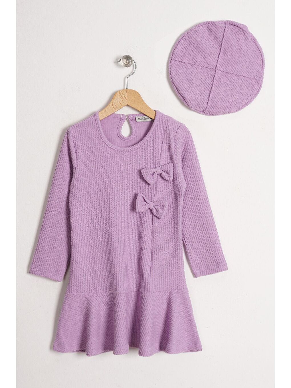 Bisiklet Yaka Fiyonk Detaylı Şapka Aksesuarlı Lila Renk Kız Çocuk Elbise