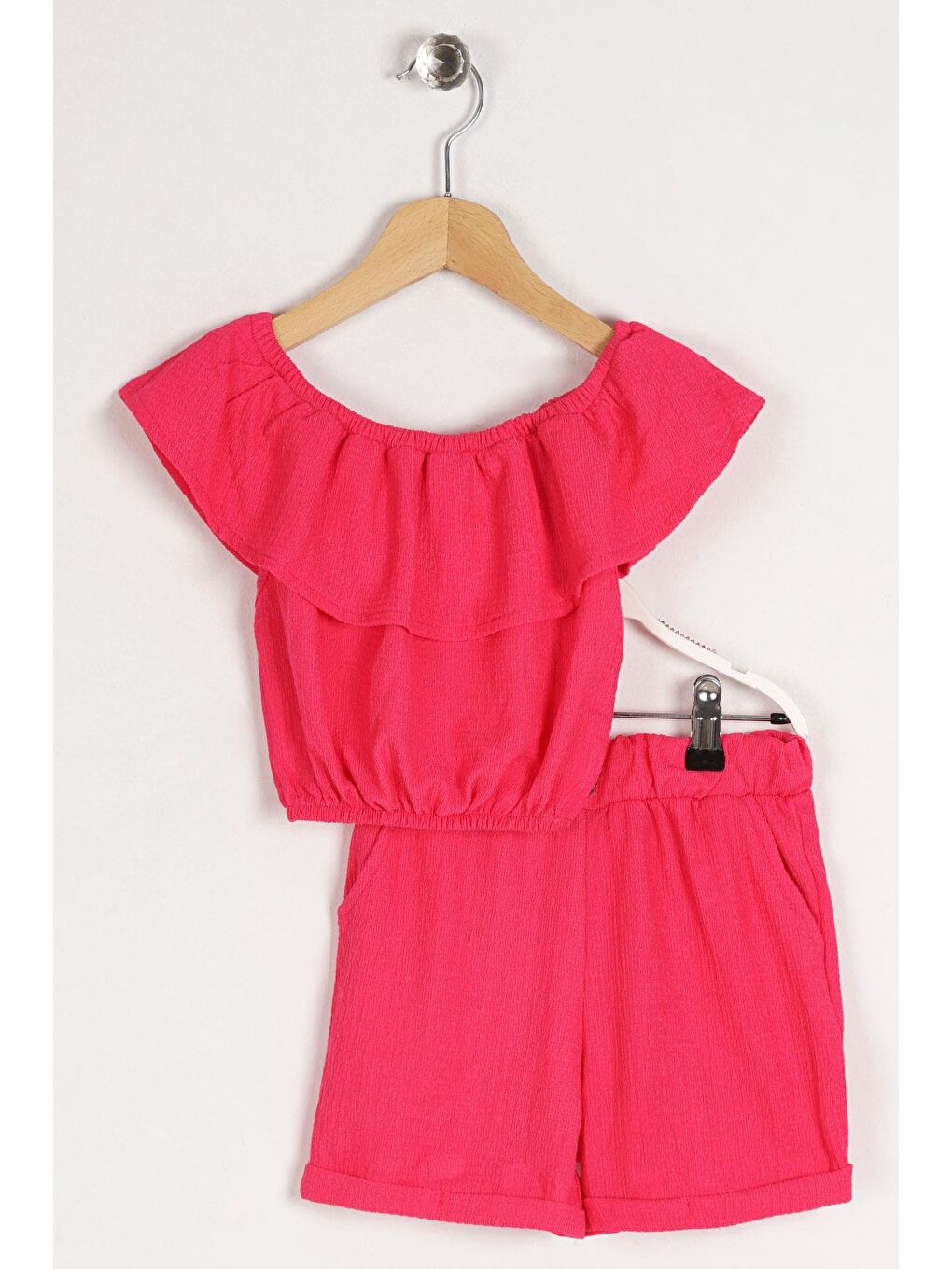 Kayıkçı Yaka Omuz Detaylı Fırfır Kollu Beli Lastikli Cep Detaylı Fuşya Renk Kız Çocuk Şortlu Takım-2